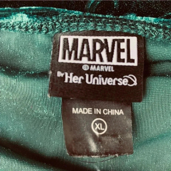 Her Universe Marvel Loki Velvet Embossed Dress Size XL Hot Topic Cosplay Green - Picture 12 of 13